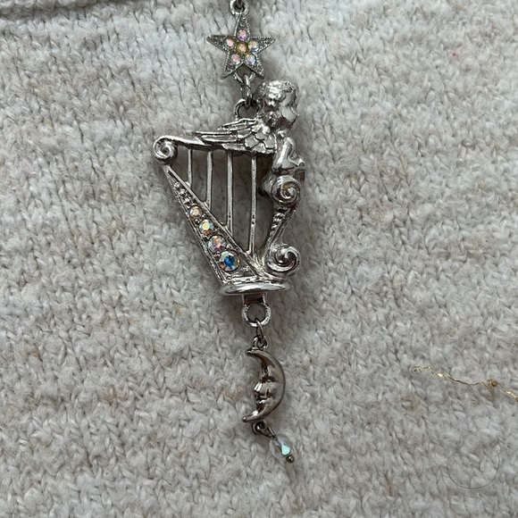 Kirk’s folly angel harp necklace - Picture 2 of 5